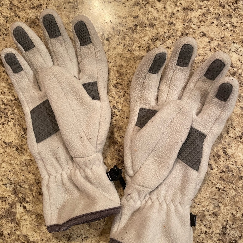 North Face gloves size small.